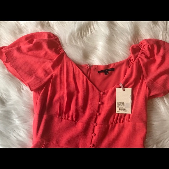 Dress - Picture 1 of 6